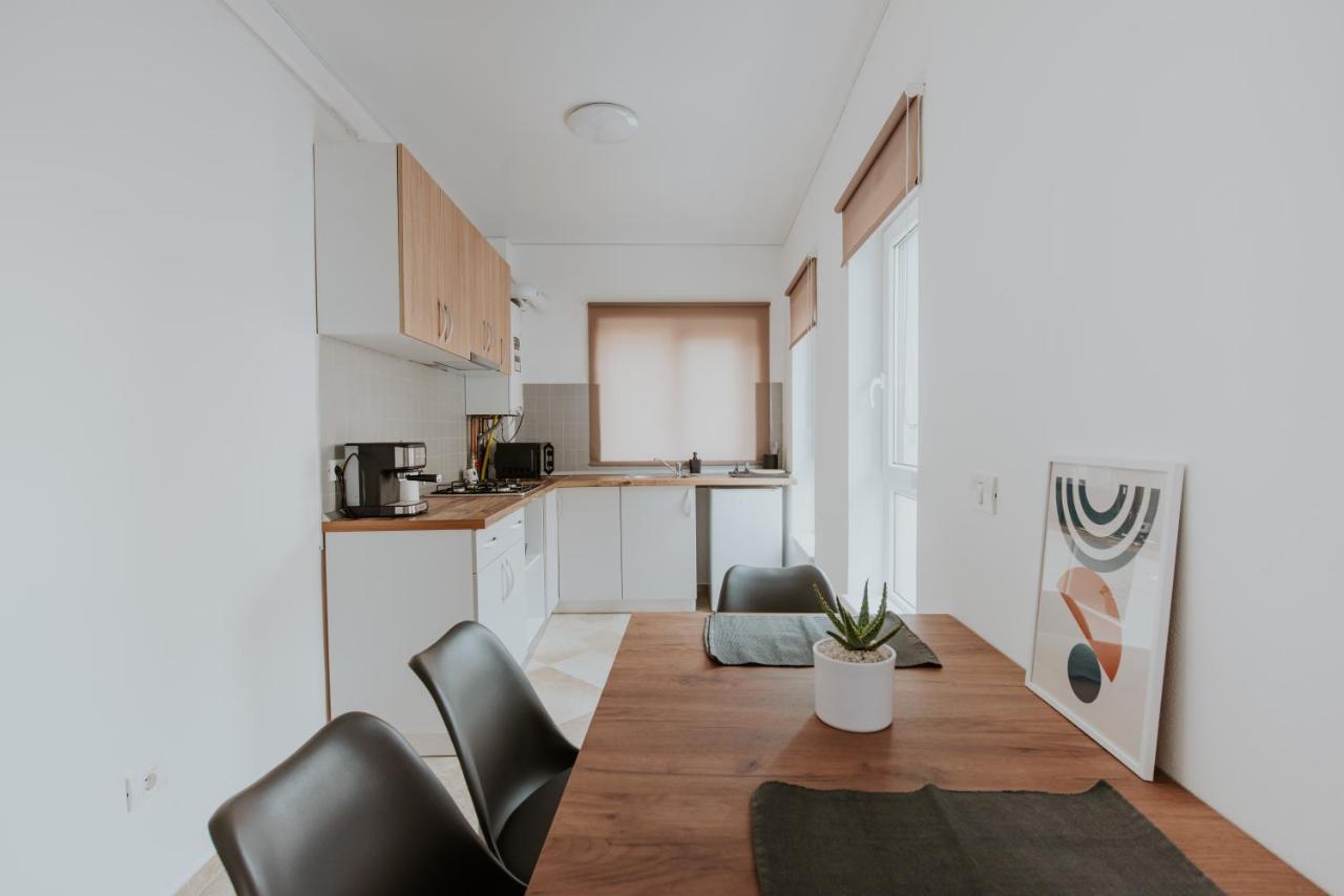 טימישוארה The Nook Aparthotel מראה חיצוני תמונה