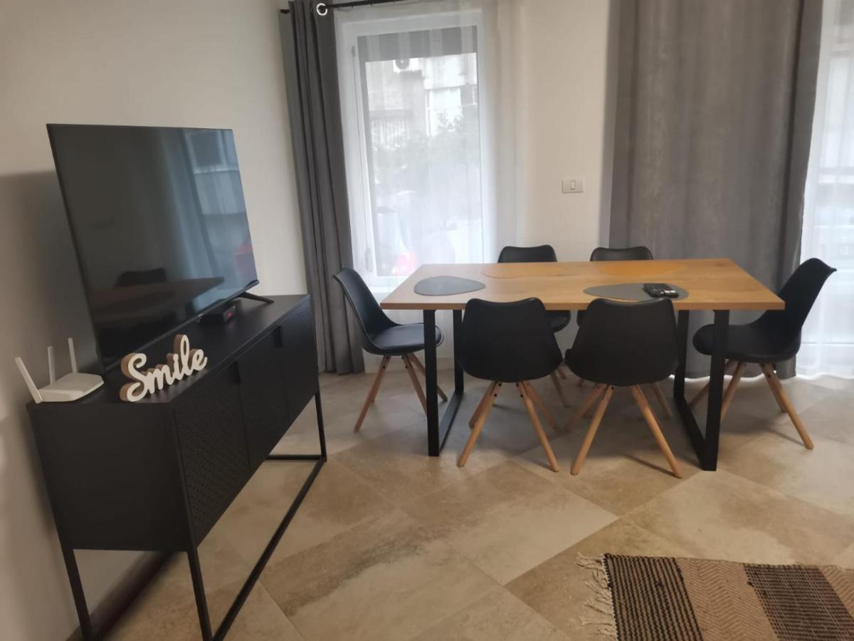 טימישוארה The Nook Aparthotel מראה חיצוני תמונה